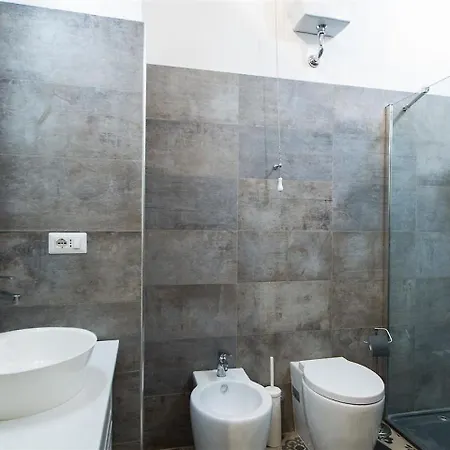 Vatican Trastevere With Wifi And Netflix